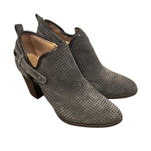 Franco Sarto gray dale 3” heel bootie size 7.5”